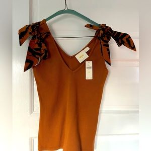 Cute sleeveless top from Maeve, black and brown bows at the shoulders